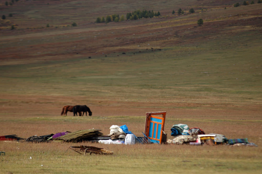31. mongolia packing up